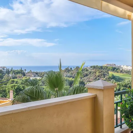 Luxury At Torrequebrada Apartment Benalmádena